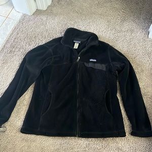 Women’s Patagonia Jacket- black